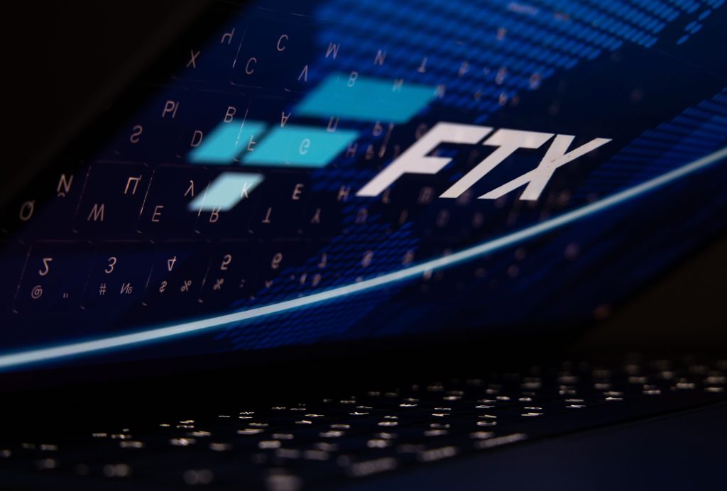 FTX draft bankruptcy plan seeks cash repayment, FTT wipeout - Vimarsana News