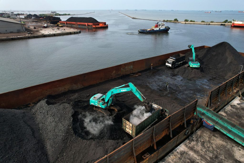 Money and politics put world's biggest climate deal at risk - Vimarsana News