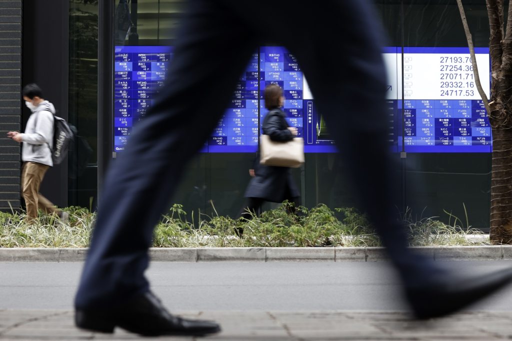 Dollar takes a break as stocks seek direction: Markets wrap - Vimarsana News
