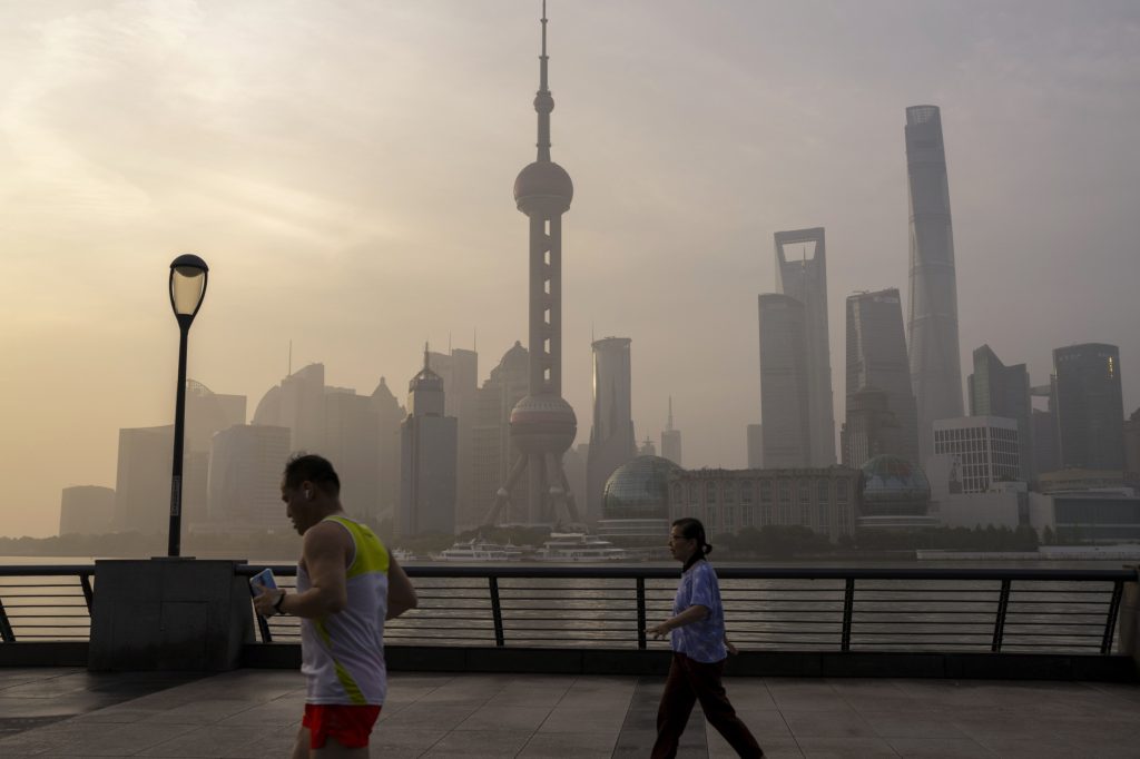 Western firms in China are historically glum about outlook - Vimarsana News