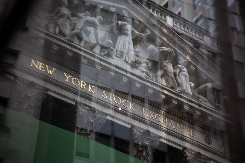 Tech bubble fear lures investors to hedge with exotic options