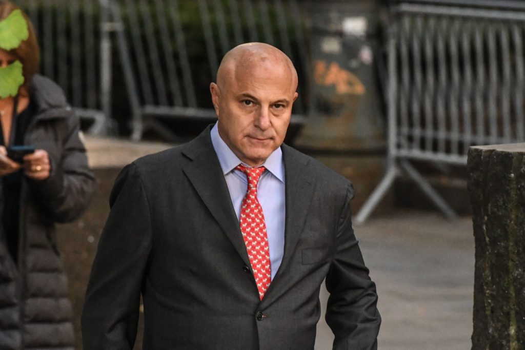 Glen Point Capital's Neil Phillips found guilty of FX fraud - Vimarsana News