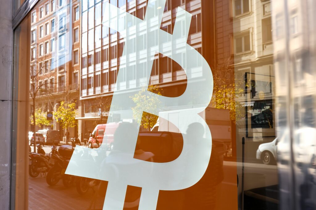 Bitcoin steadies near $42 000 after token's worst stretch since August - Vimarsana News