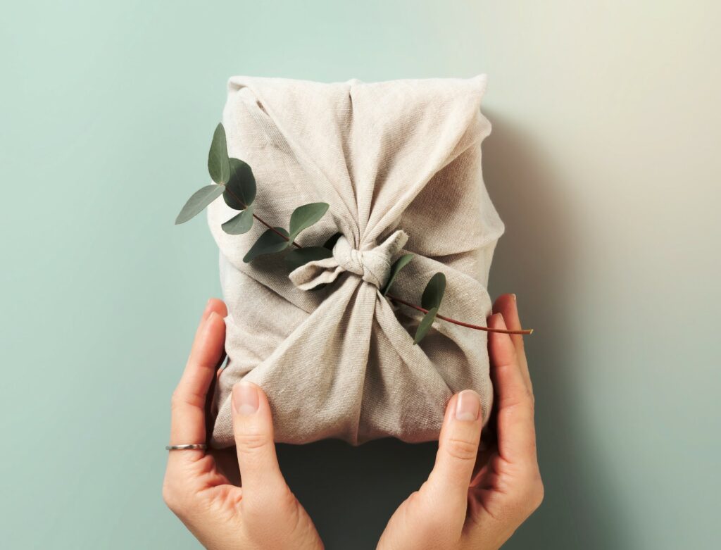 Seven tips for ethical shopping this Christmas - Vimarsana News