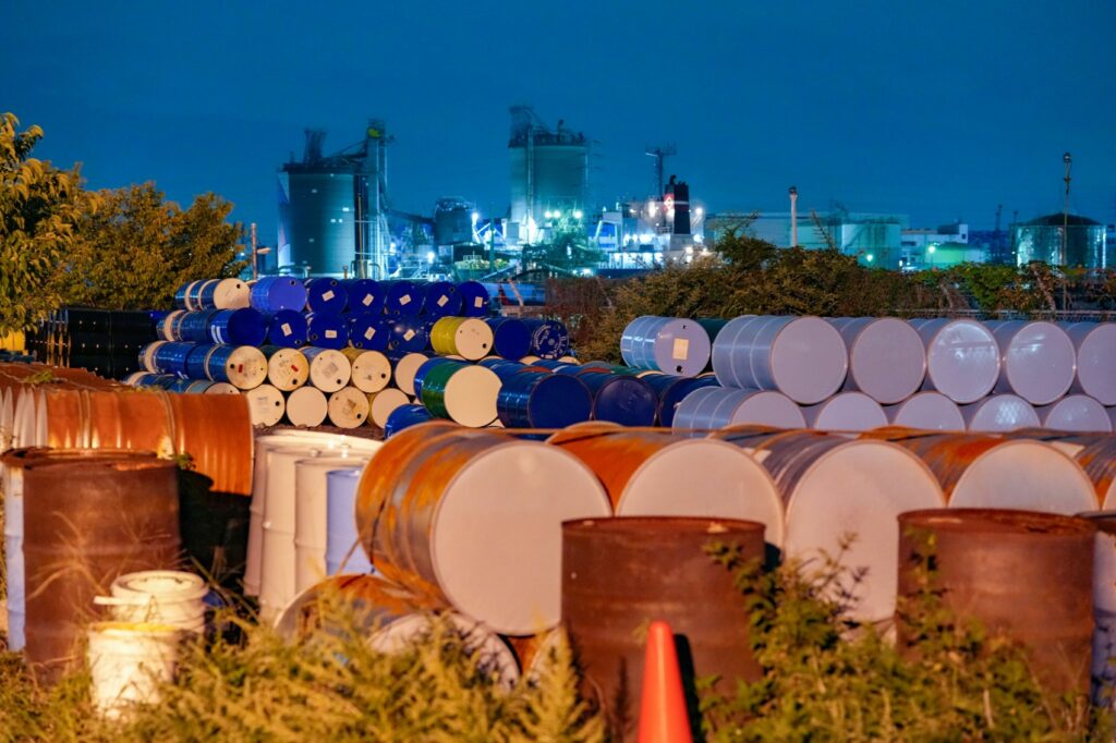 Oil steadies with US inventory trends and OPEC+ cuts in focus - Moneyweb