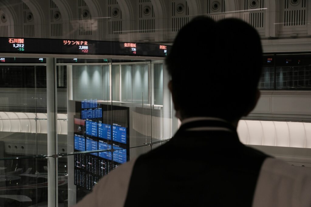 Stock futures edge lower; Japan bond yields climb: Markets wrap - Vimarsana News