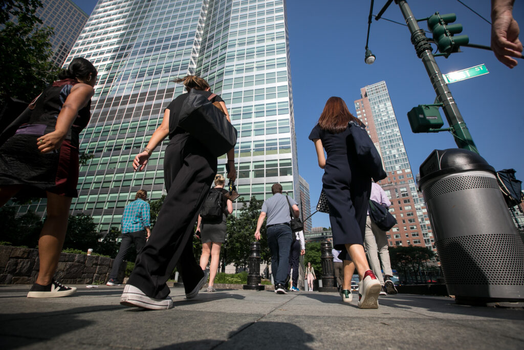 Workers switching jobs find the grass isn’t always greener elsewhere ...