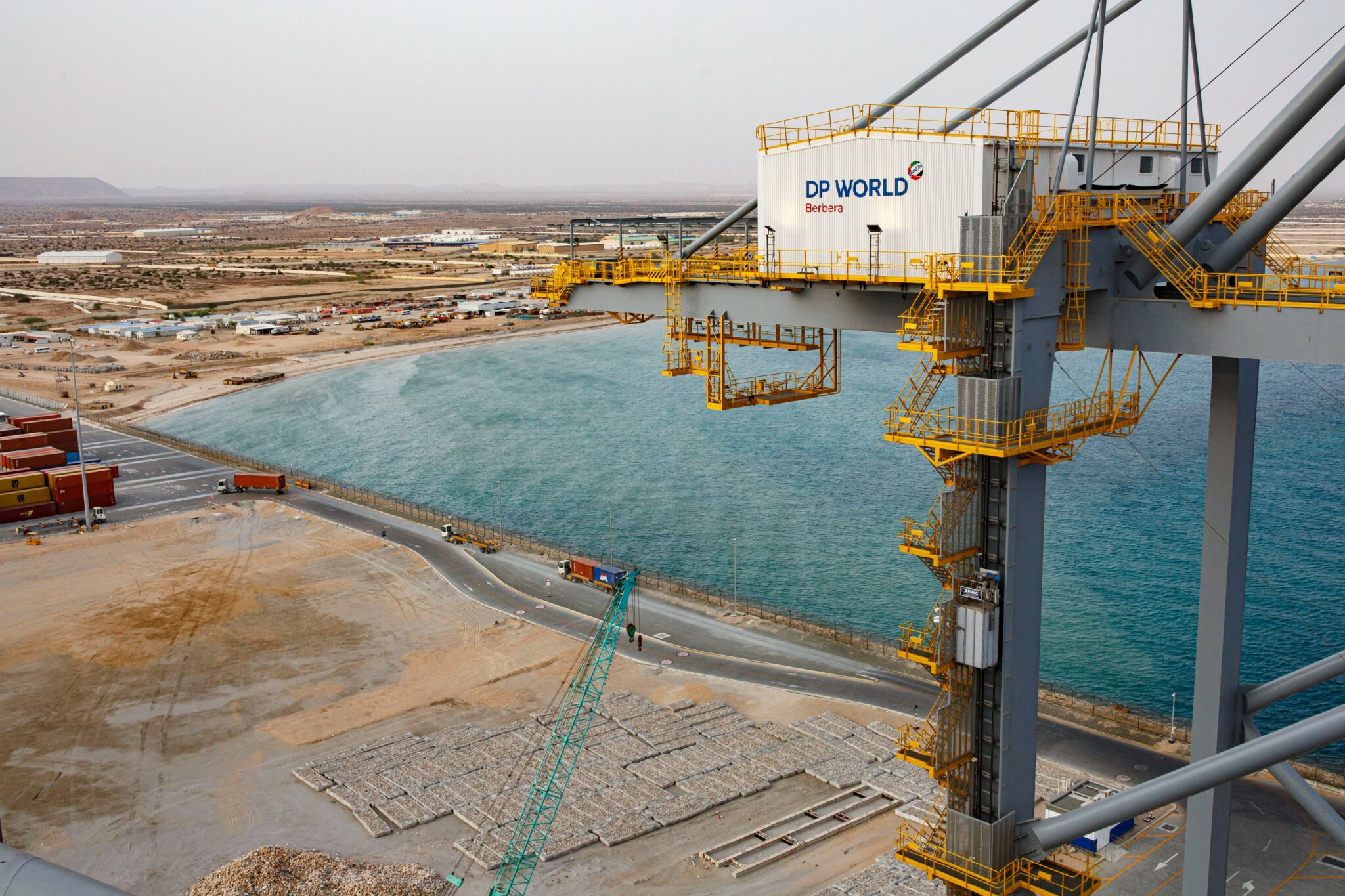 DP World to build UAE container gateway outside of Hormuz