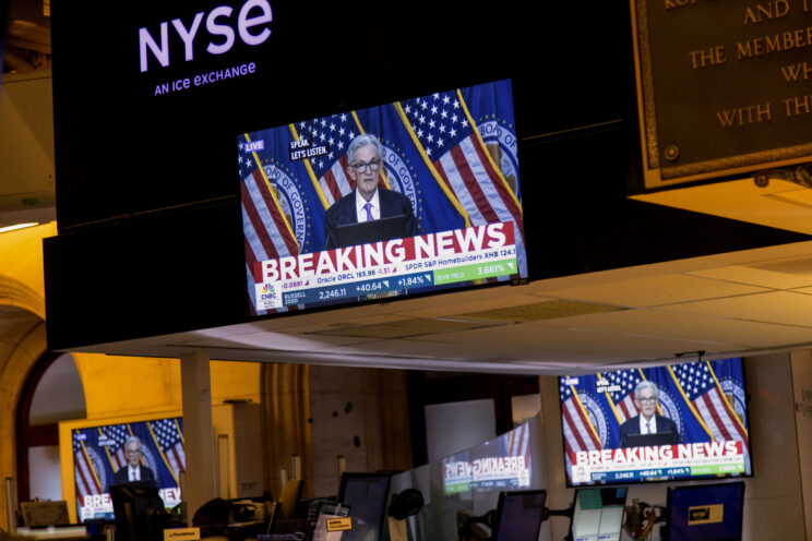 Bond traders step up 2026 Fed cut bets - Moneyweb