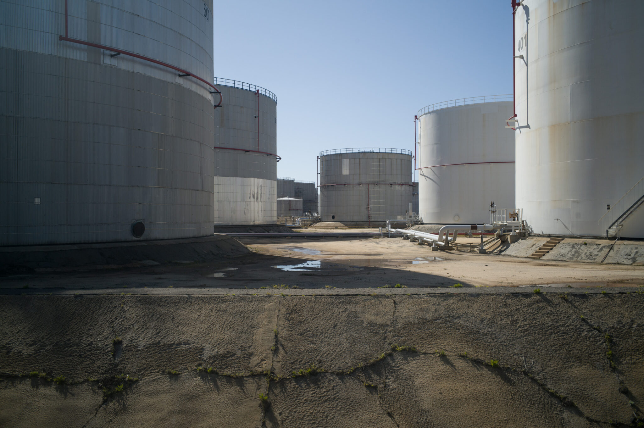 Oil jumps on Iran tensions, US stock futures drop - Moneyweb