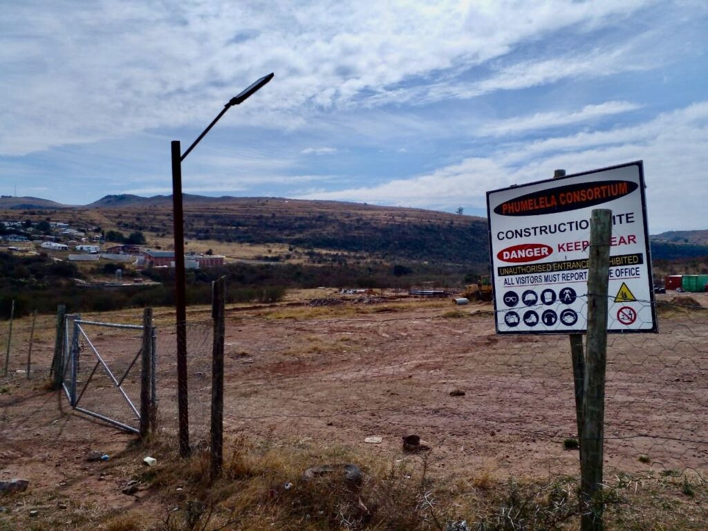 www.moneyweb.co.za
