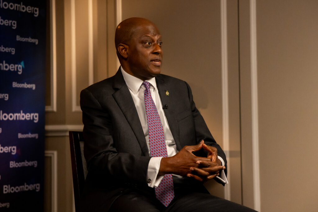 Nigeria cuts interest rates for the first time in five years