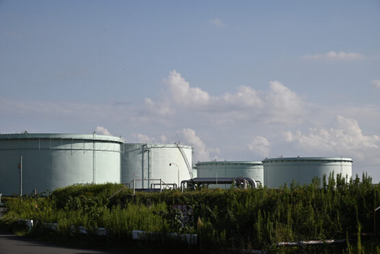Oil steady after three-day drop with focus on Russia, stockpiles - Moneyweb
