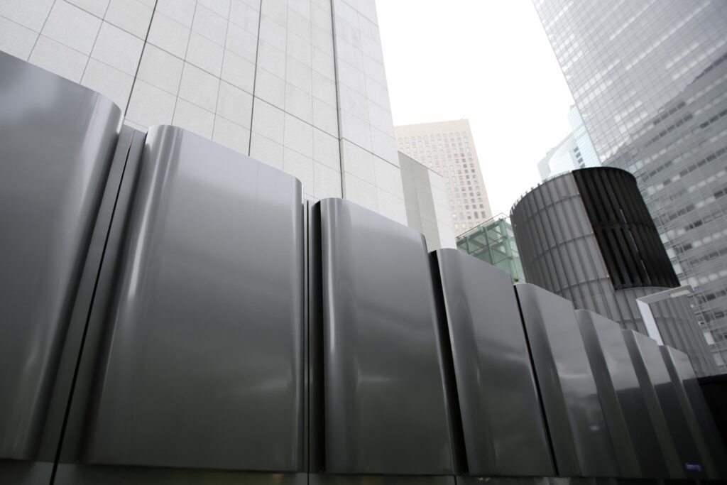 Green investors enjoy huge returns as stock market powers through Trump's attacks