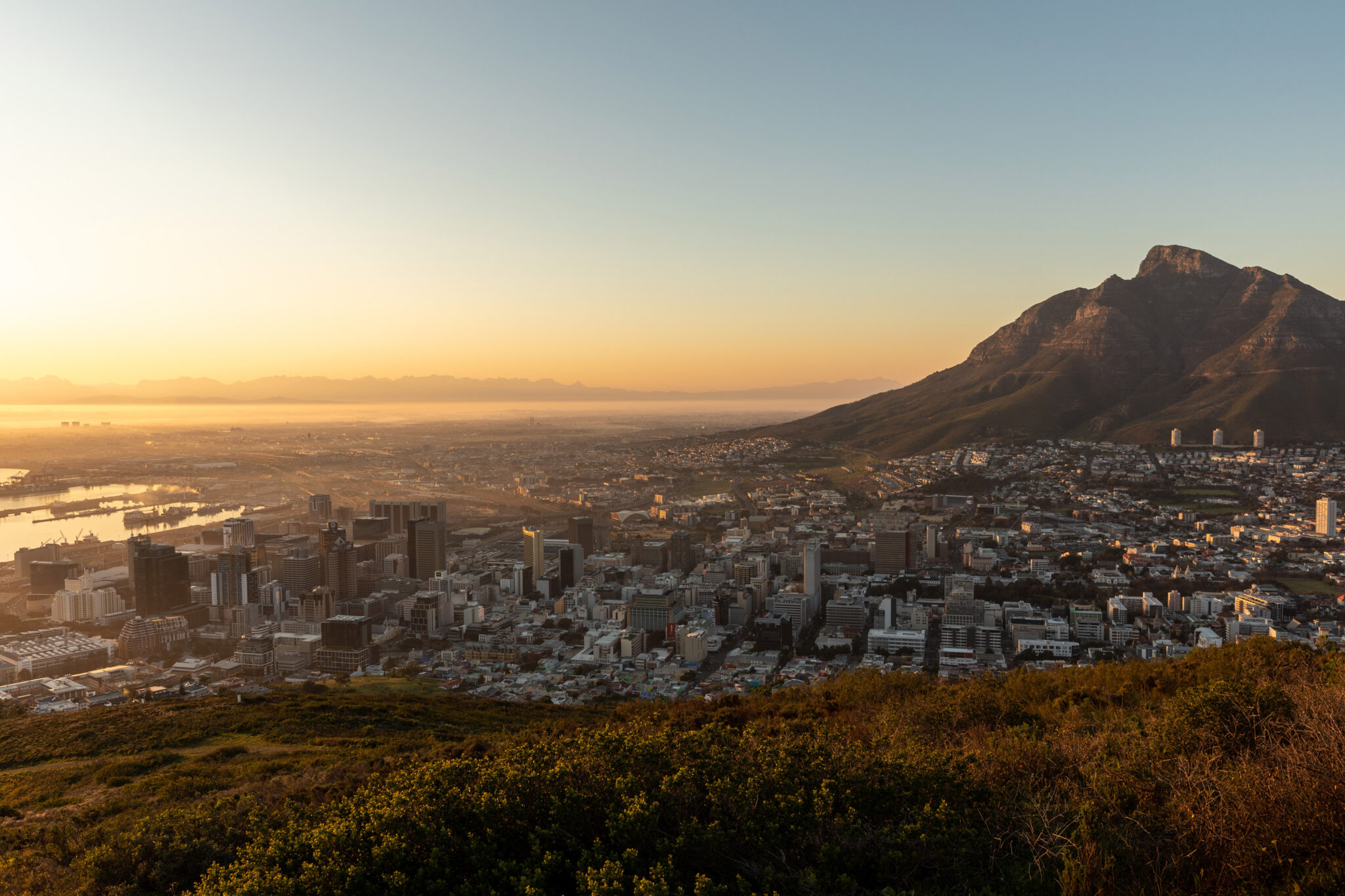 www.moneyweb.co.za