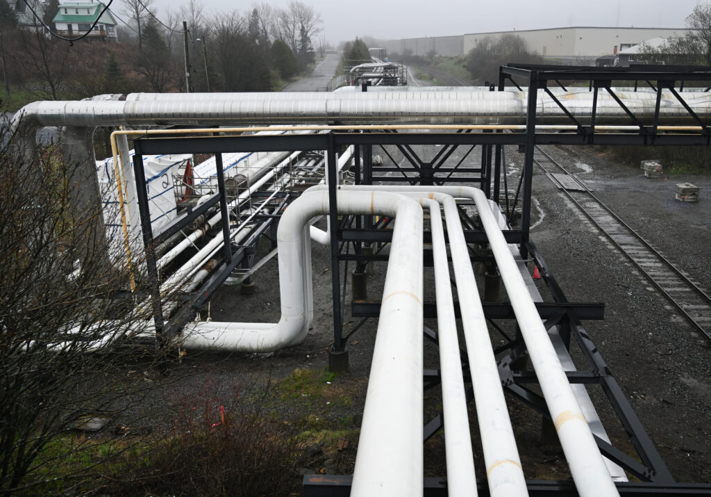 Fuel prices jump along with oil on delays in Strait of Hormuz - Moneyweb