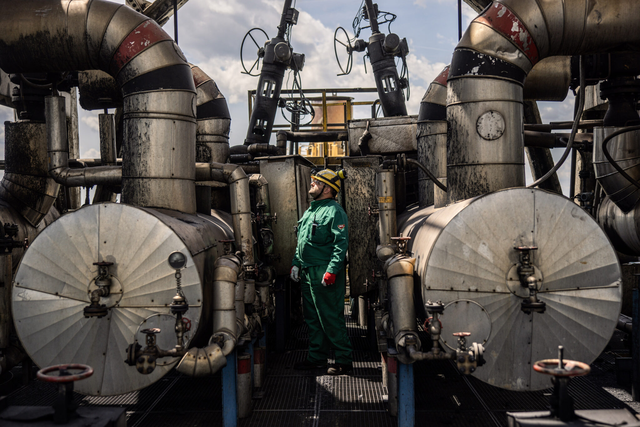 Oil gains as traders weigh outlook for Iran deal ahead of talks - Moneyweb