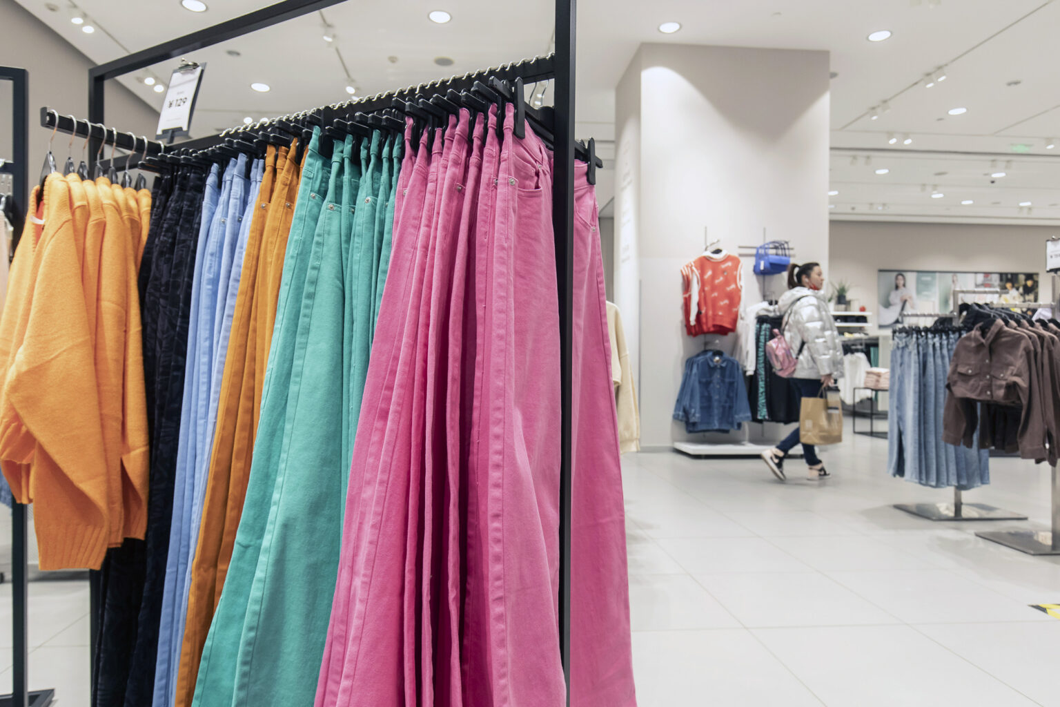 Once Sweden’s top company, H&M’s struggling to sell its rebound story ...