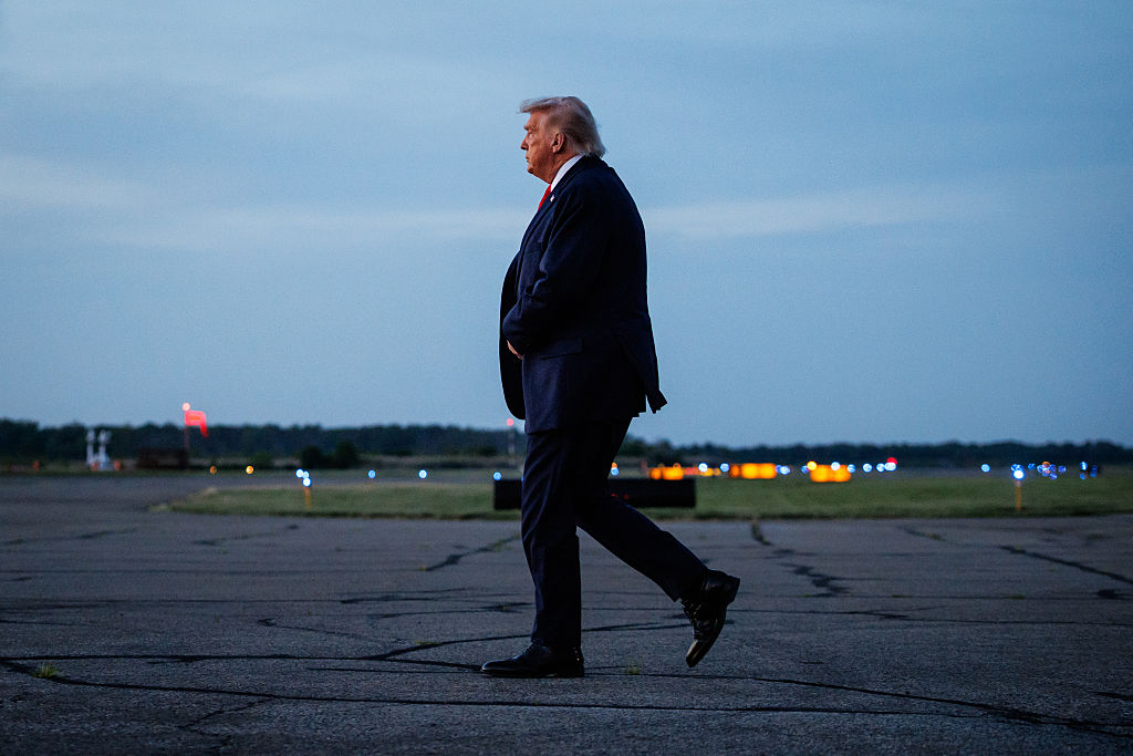 Trump’s economy polling slides as Iran war saps his superpower