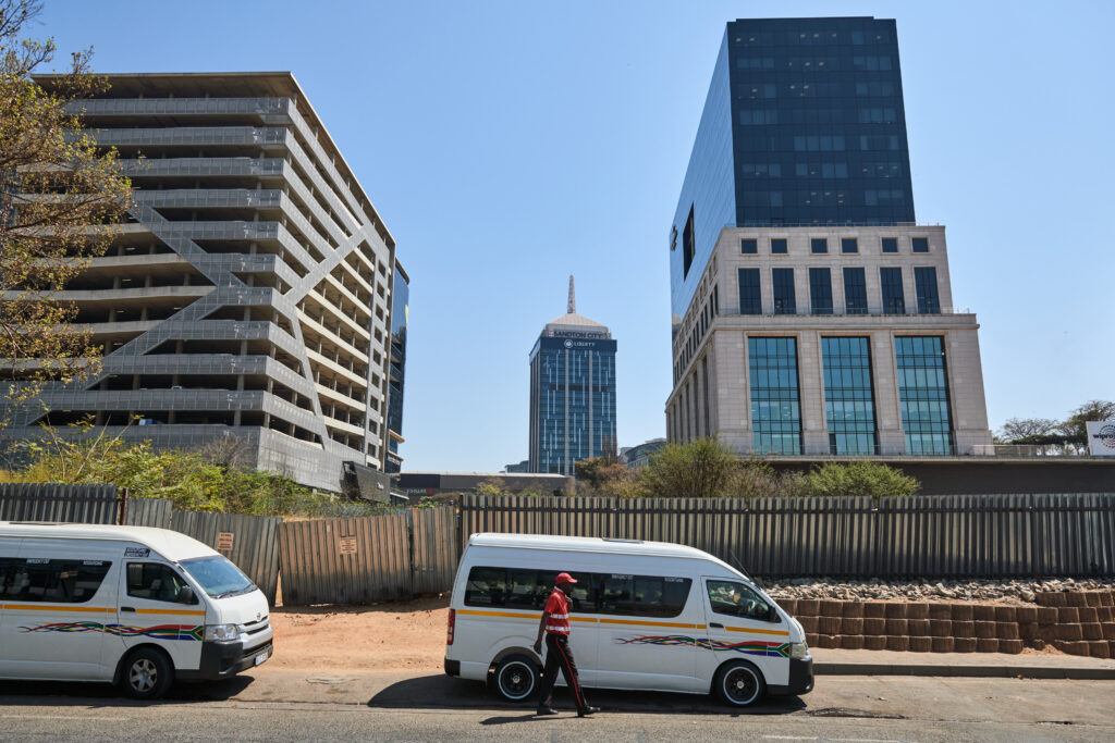 Standard Bank targets R250bn market fuelled by African trade