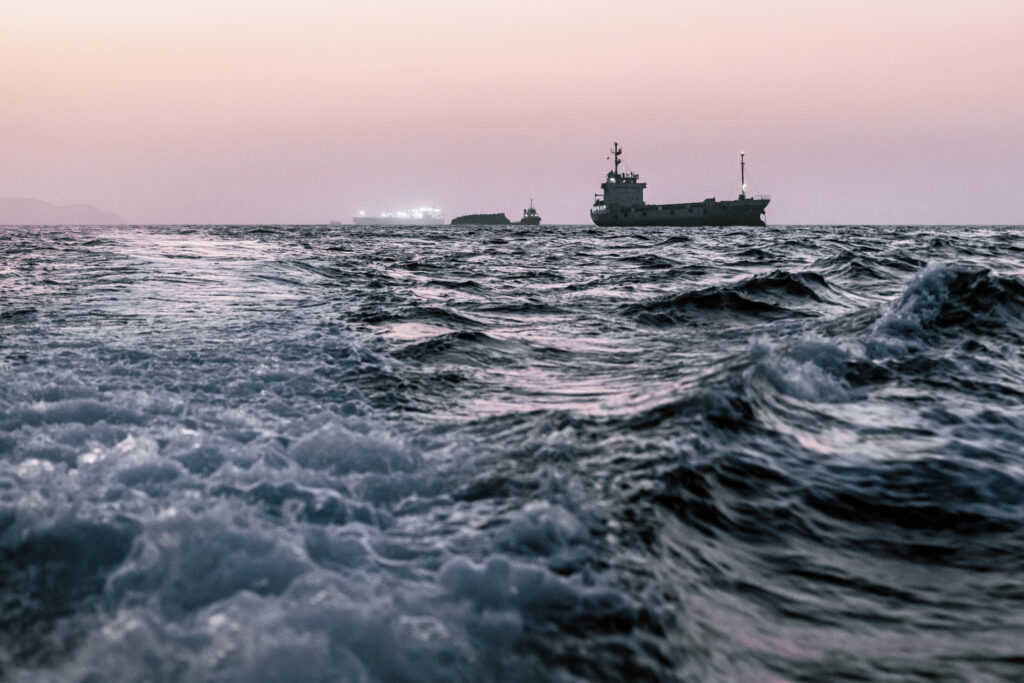 Oil extends drop as more barrels flow through Strait of Hormuz - Moneyweb