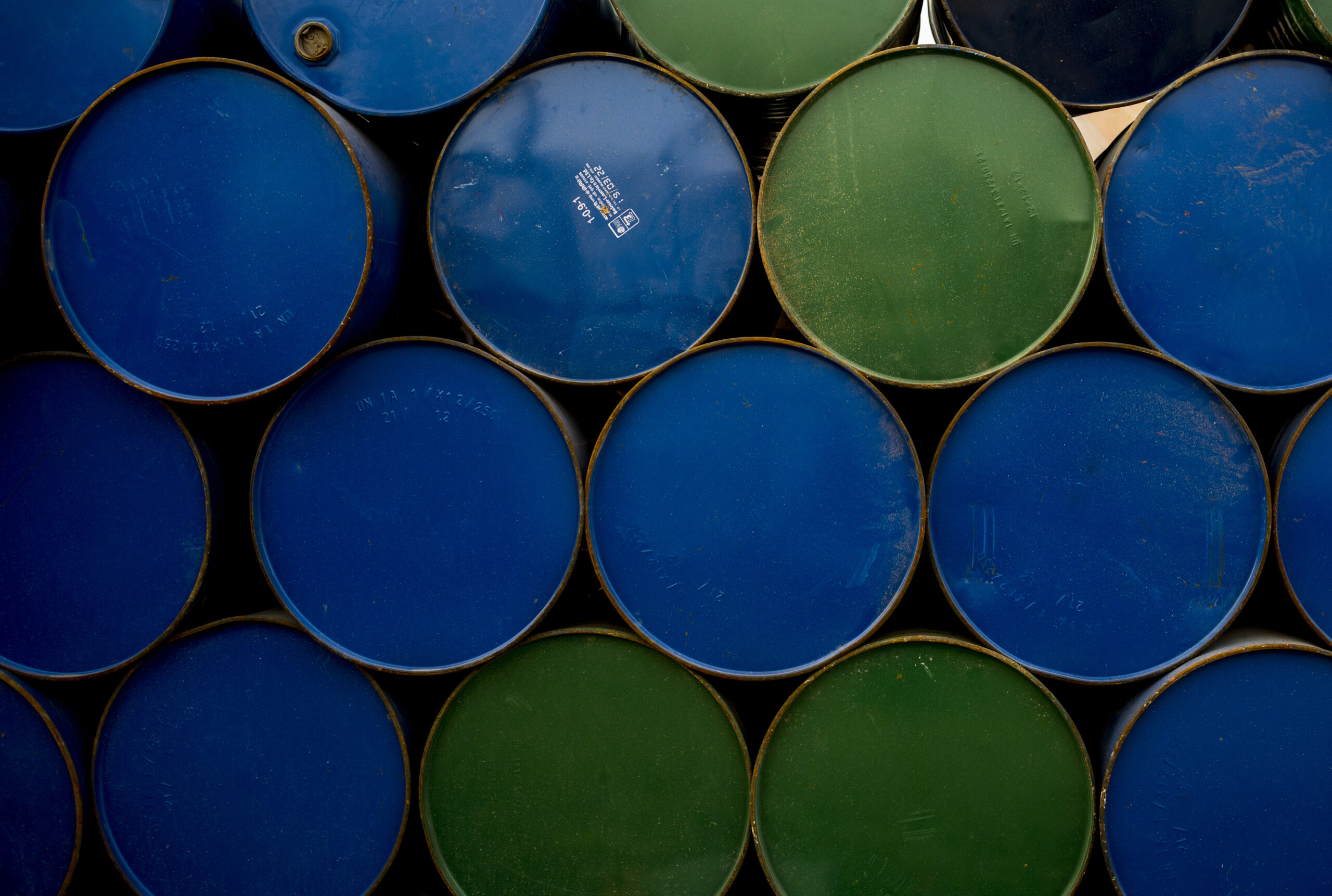 Iranian oil at sea left in limbo after US revokes 60-day waiver