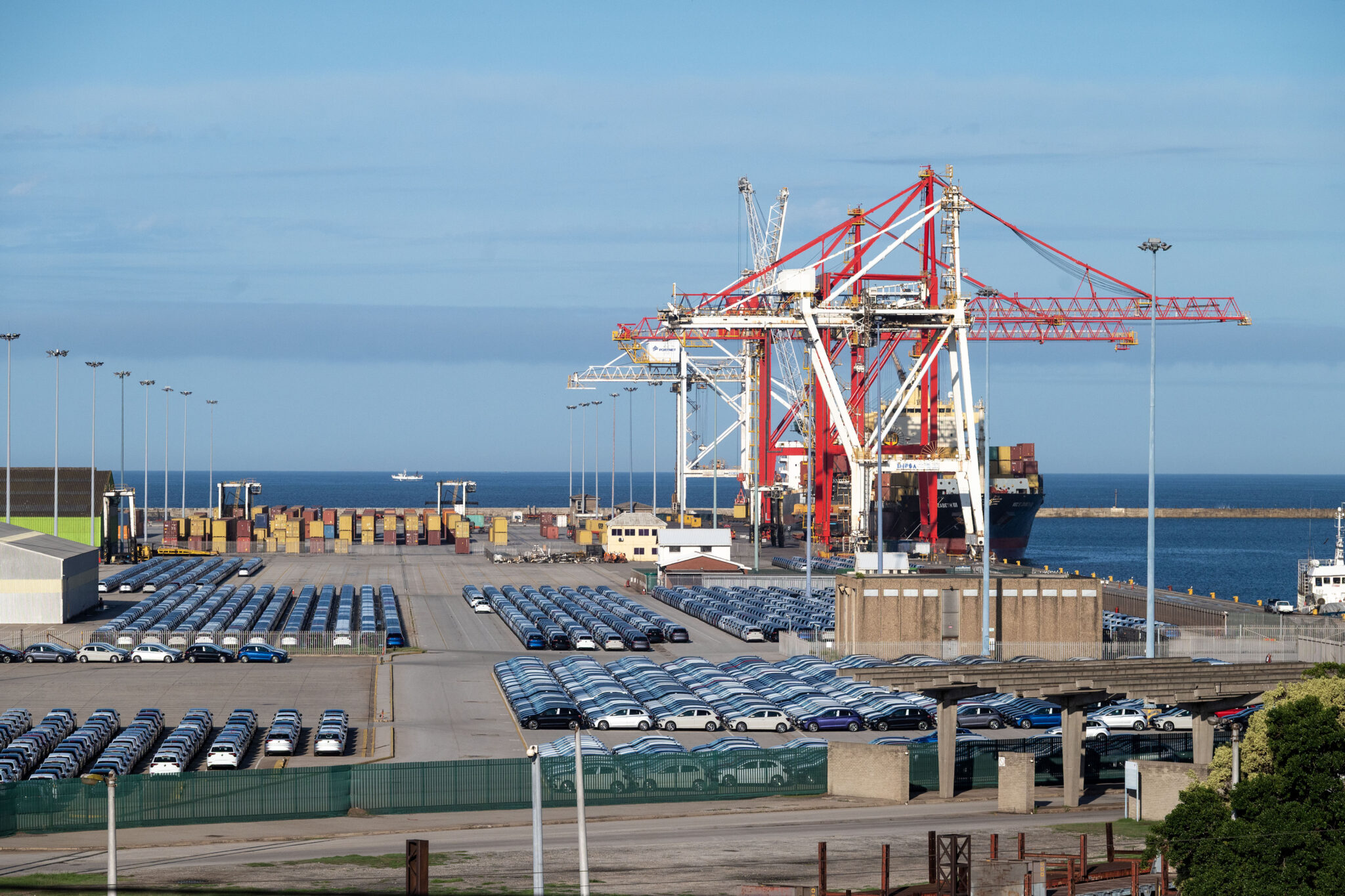 Government not backing manufacturers adequately
