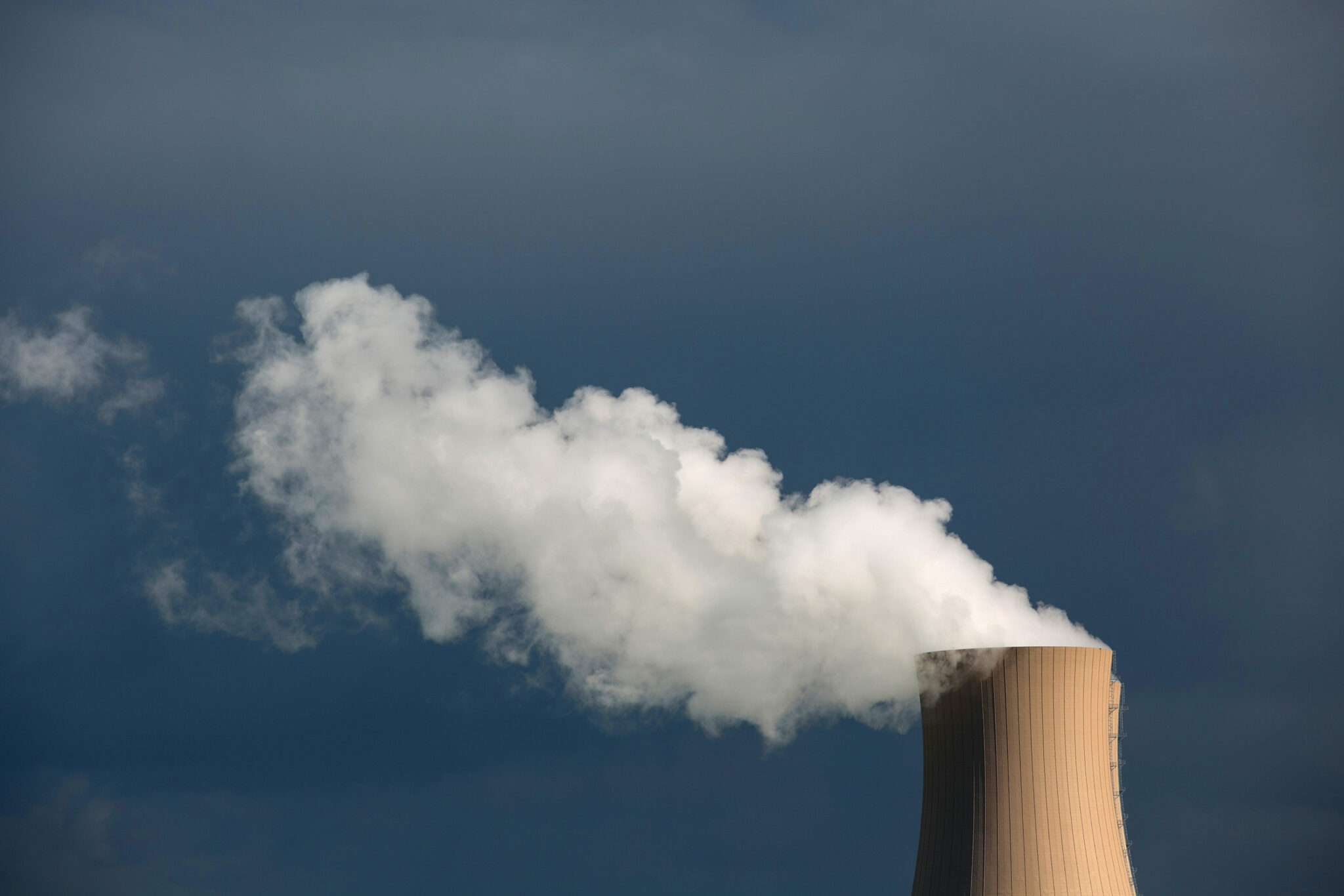 US to spend billions to power army bases with nuclear reactors