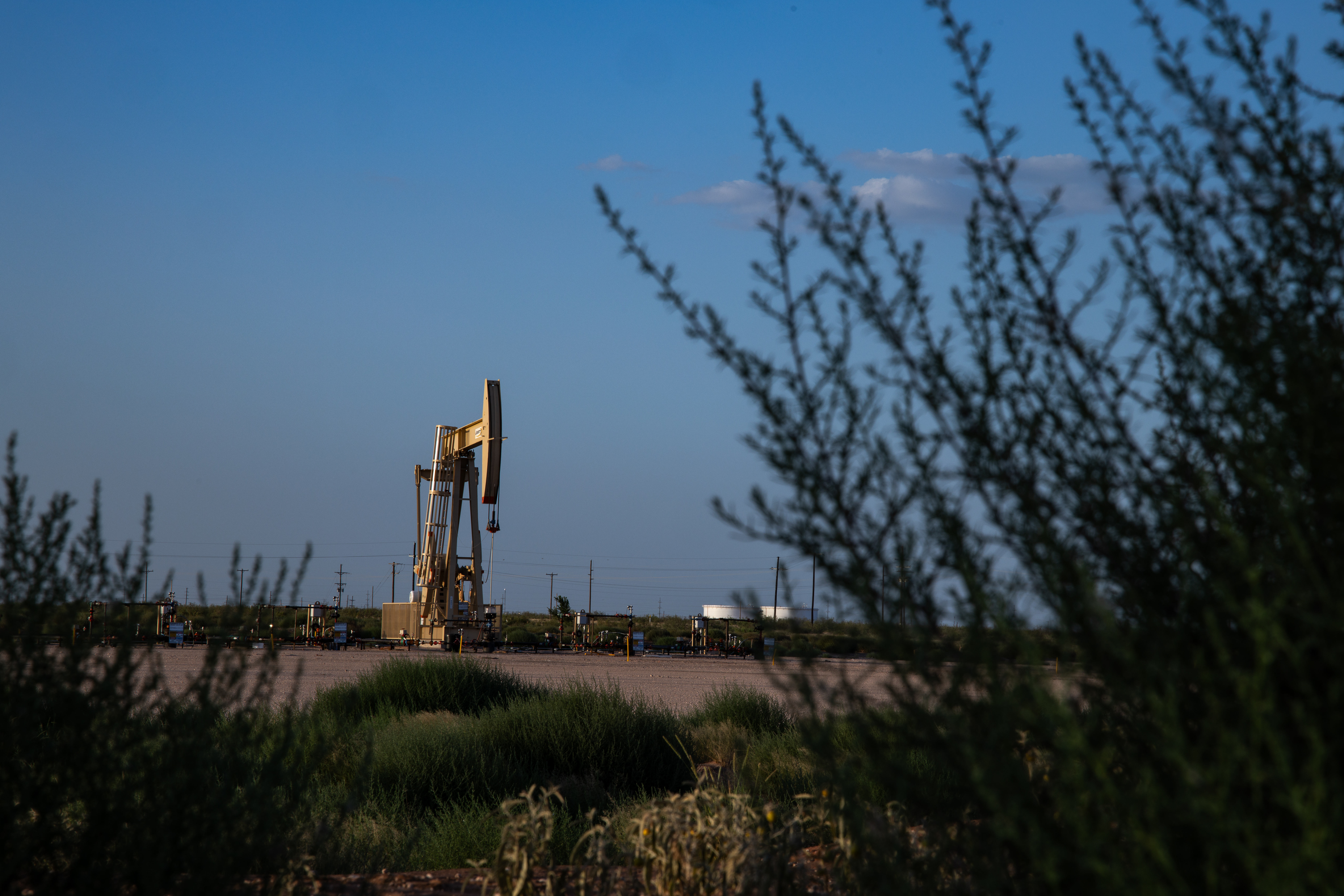 Oil trades near five-week high as US-Iran conflict escalates