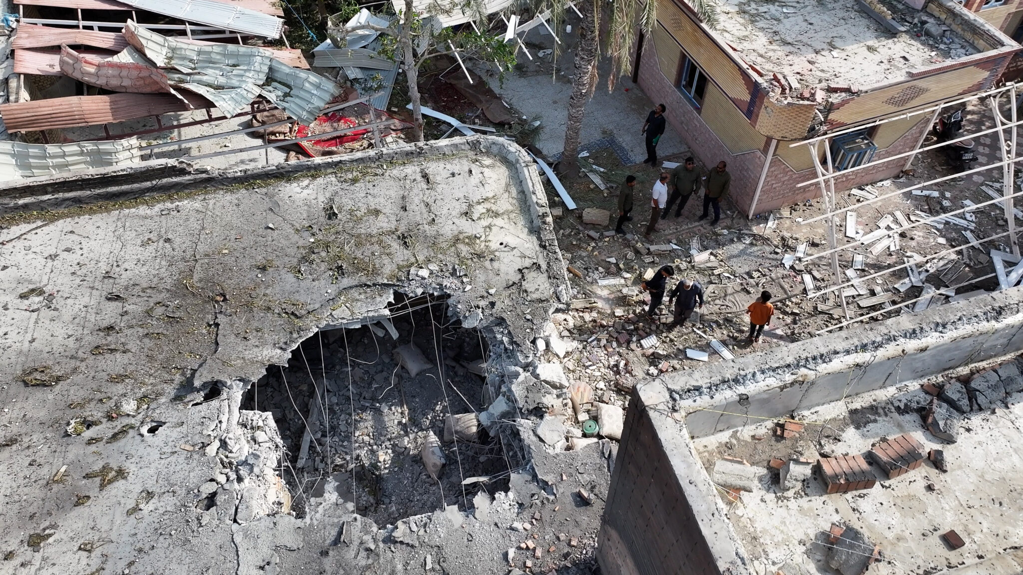 Trump says Iran strikes to be short, asserts Hormuz control