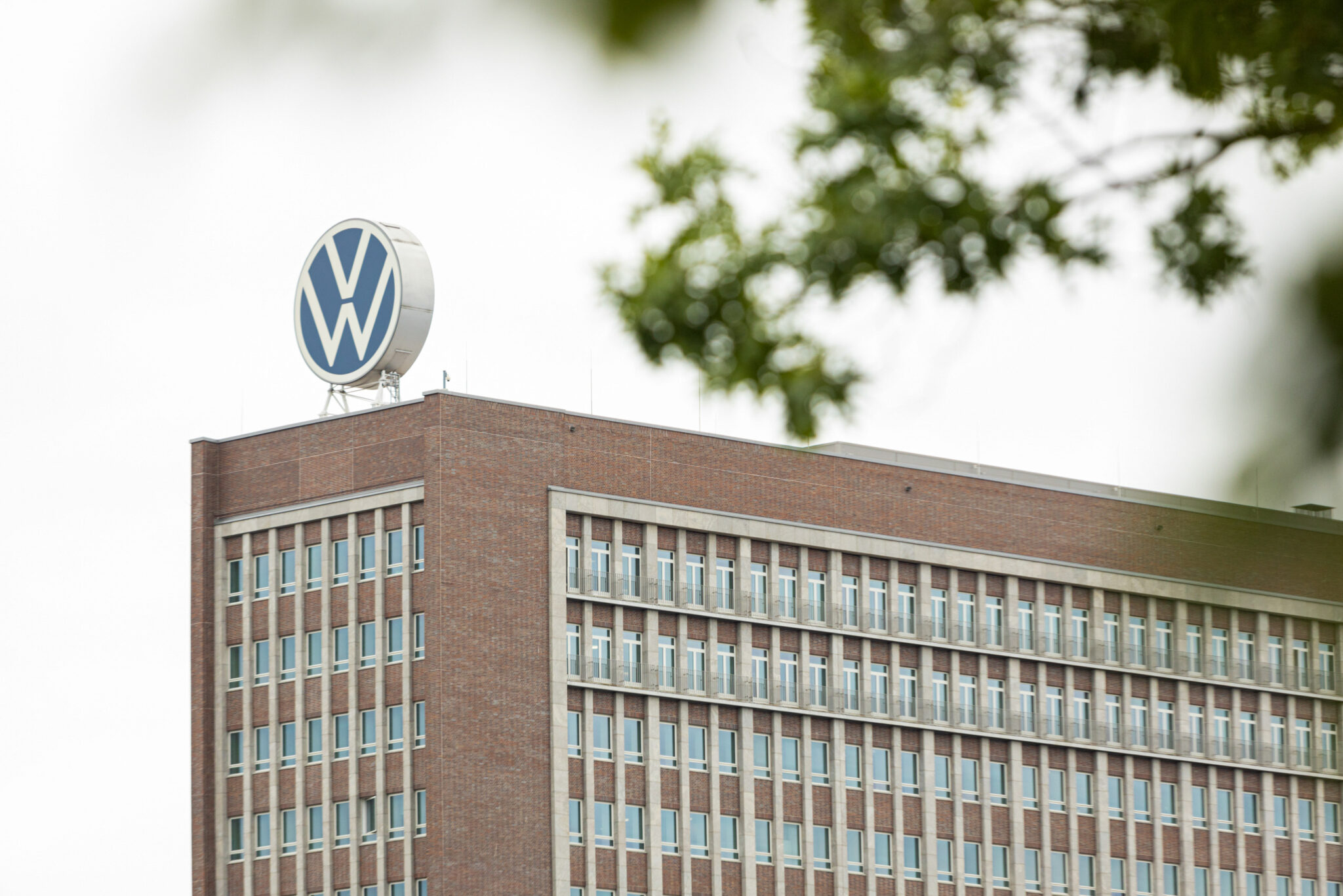 VW approves plan to cut 50 000 more jobs in broad overhaul