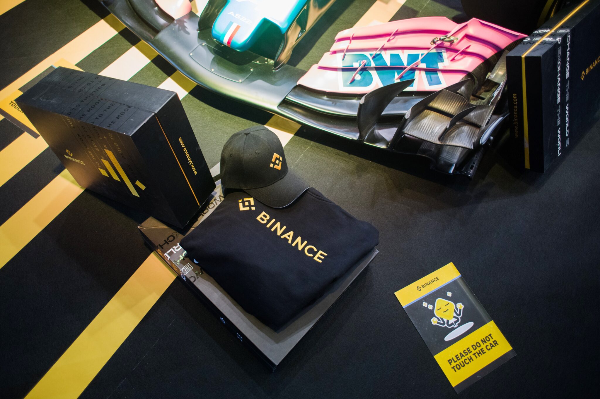 How Binance keeps doing business in Europe without a licence