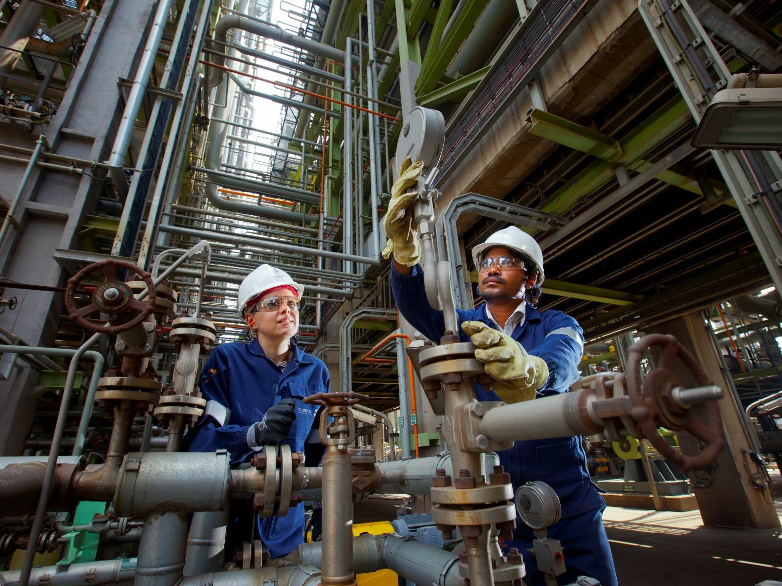 Higher oil price benefits Sasol