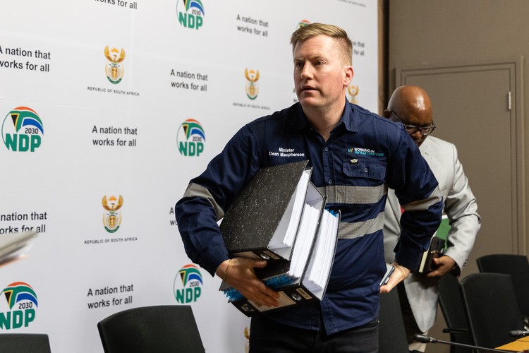 Court says state can use loudhailers to restore rule of law in Knoflokskraal